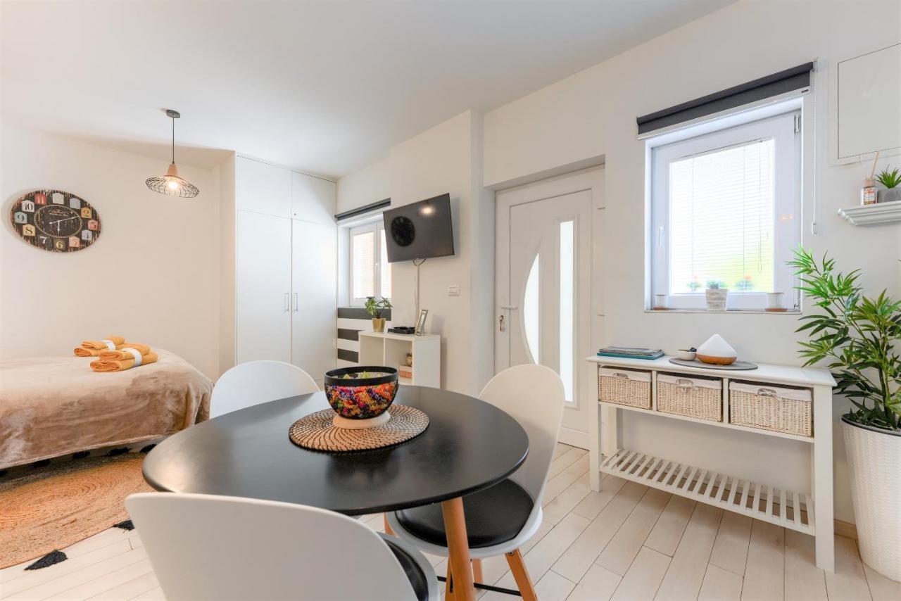 Apartment Studio Mare *